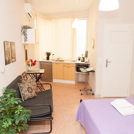 Georgias Apartment *
